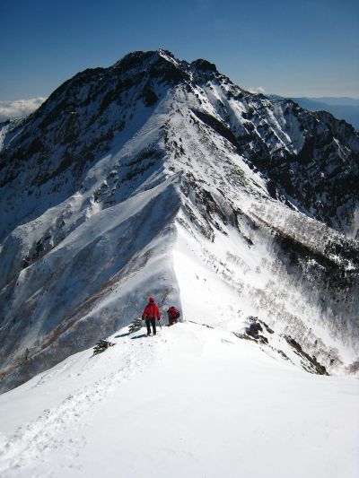 ngọn núi tử thần Tanigawadake